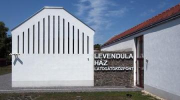 Lavendel Haus Besucherzentrum, Tihany (thumb)